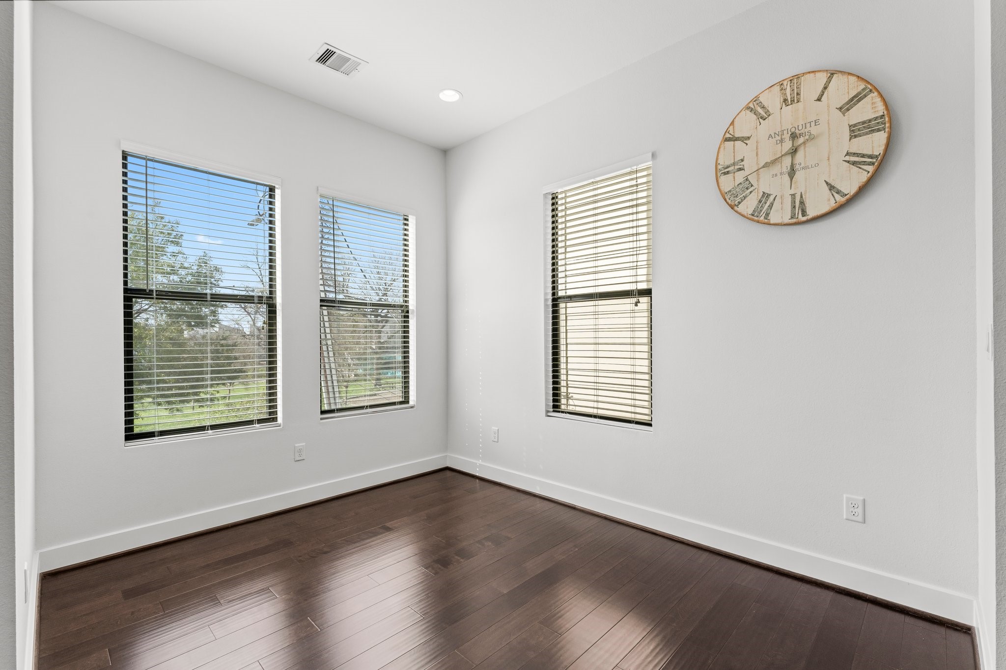 2909 Gillespie Street, Unit A Houston, TX 77020 - Photo 20 of 32 Dining/Breakfast Nook