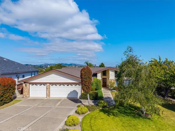 $1,220,000 | 249 Margo Way, Pismo Beach, CA 93449