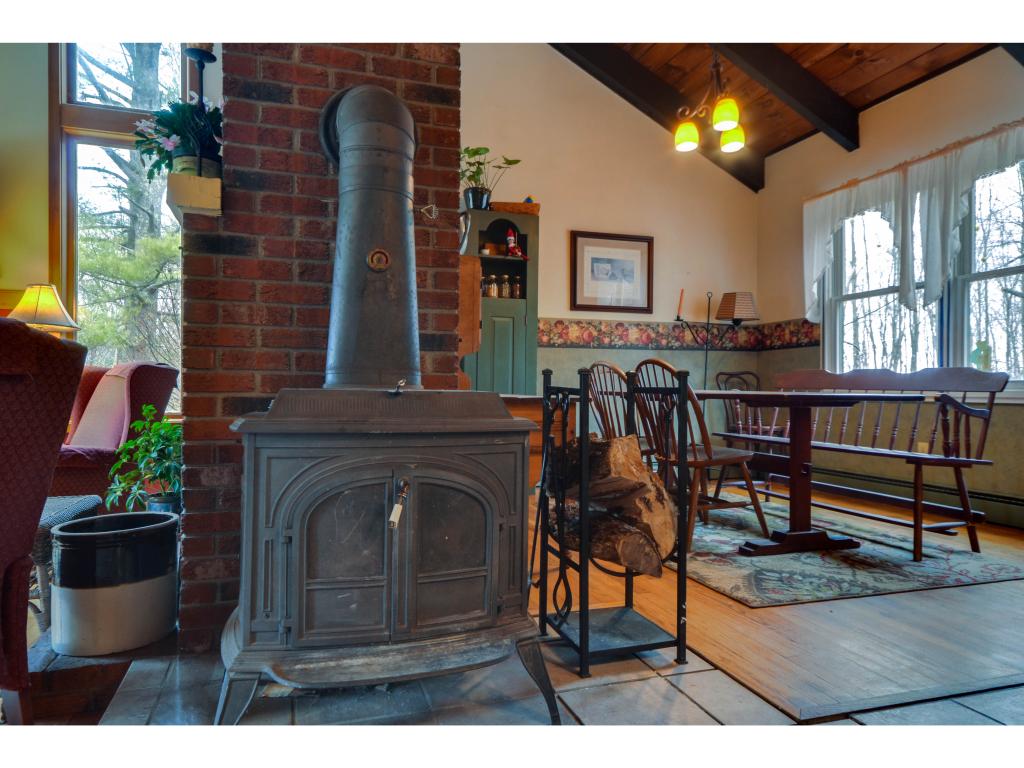747 Stonefence Road Richmond, VT 05477 - Photo 11 of 31 Gallery Image 11