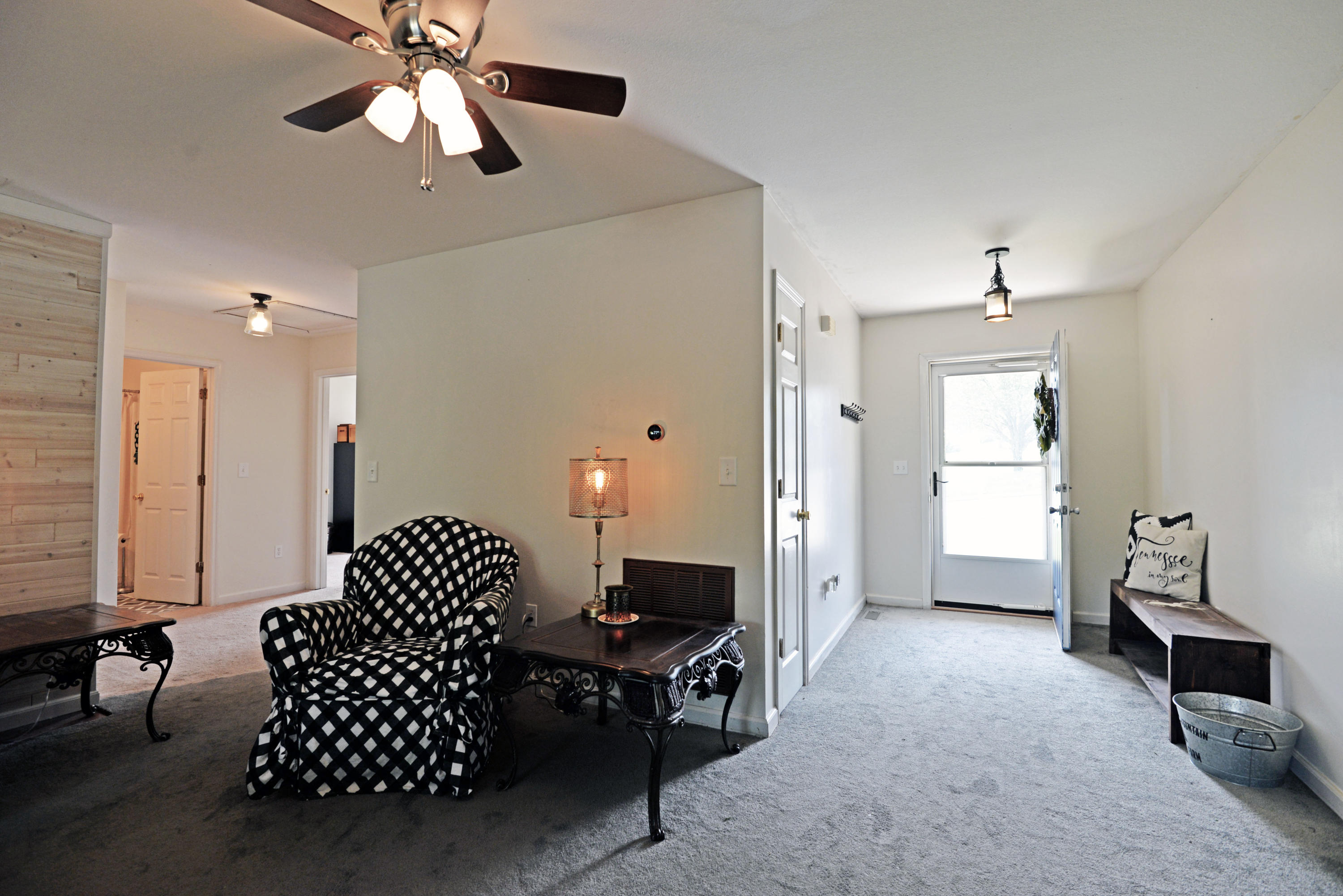 12433 Pendergrass Road Soddy-Daisy, TN 37379 - Photo 3 of 24 Foyer with door open