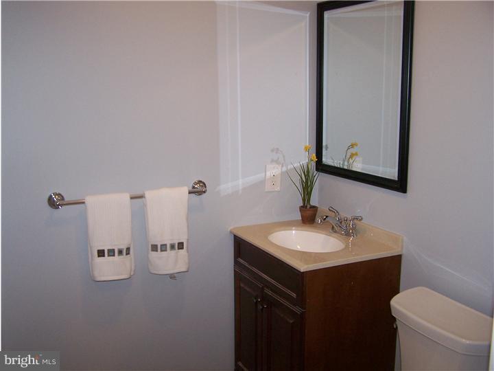 1605 Brookhaven Road Wynnewood, PA 19096 - Photo 17 of 20 Half Bath