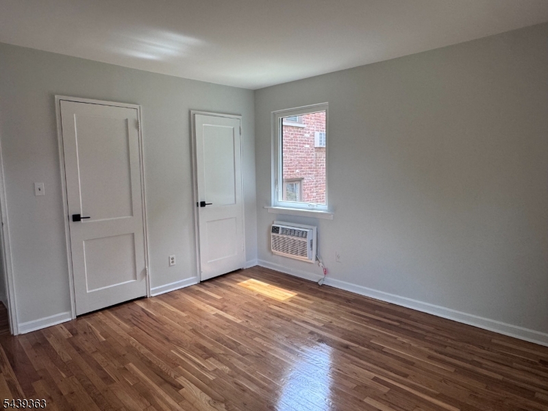 24 Troy Drive Springfield, NJ 07081 - Photo 6 of 10