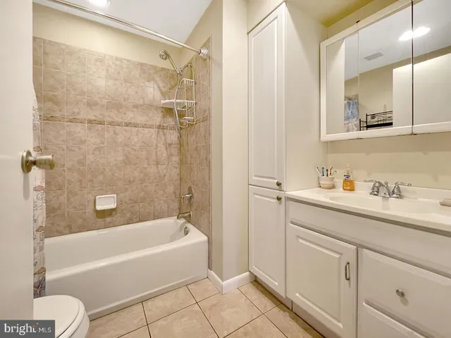 $3,450 | 8120 Cambourne Court, Derwood, MD 20855