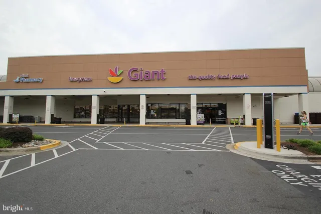 $3,450 | 8120 Cambourne Court, Derwood, MD 20855