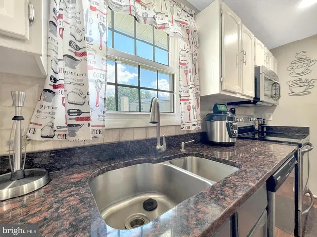 $3,450 | 8120 Cambourne Court, Derwood, MD 20855