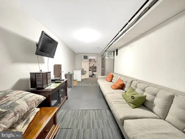 $3,450 | 8120 Cambourne Court, Derwood, MD 20855