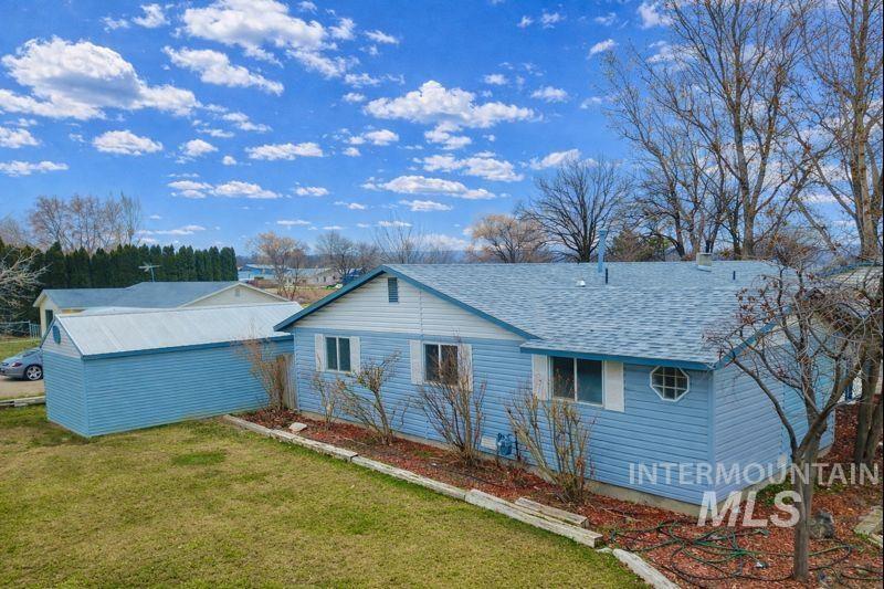 1212 East Ustick Road Caldwell, ID 83607 - Photo 42 of 50 side yard
