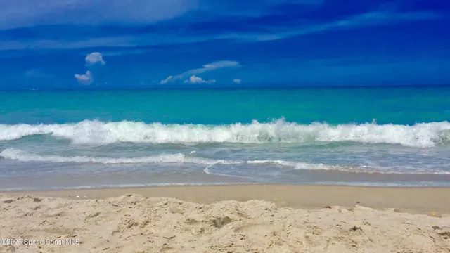 $450,000 | 847 Pier Lane, Unit 566, Melbourne Beach, FL 32951