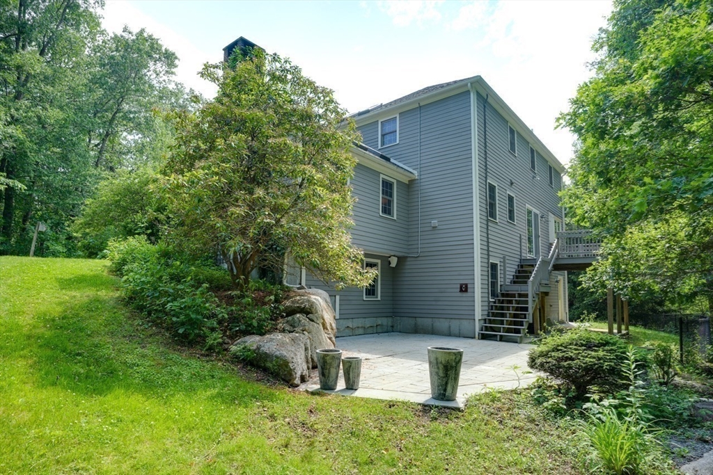 45 Whitewood Road Milford, MA 01757 - Photo 25 of 30 Gallery Image 25