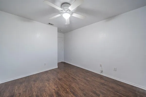 $3,100 | 7042 Hedgebrook Drive, Dallas, TX 75249