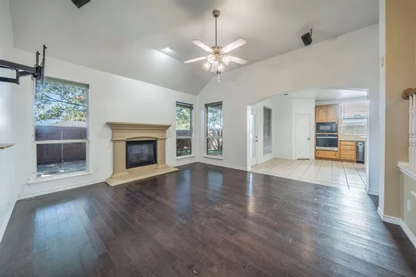 $3,100 | 7042 Hedgebrook Drive, Dallas, TX 75249