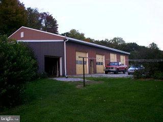 347 Dead End Road Lititz, PA 17543 - Photo 4 of 5