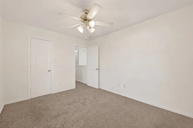 $2,000 | 2883 Lost Cove Court, Dickinson, TX 77539