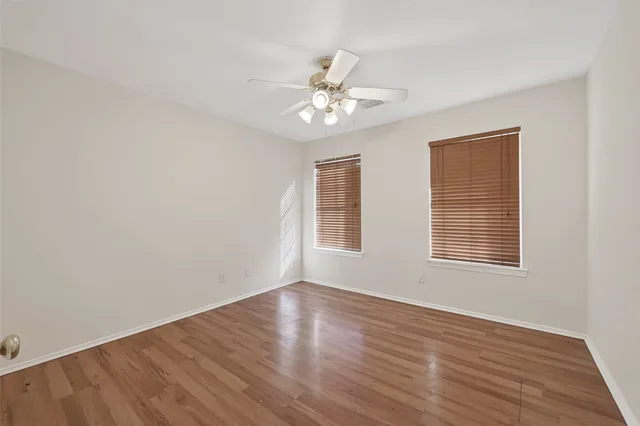 $2,000 | 2883 Lost Cove Court, Dickinson, TX 77539