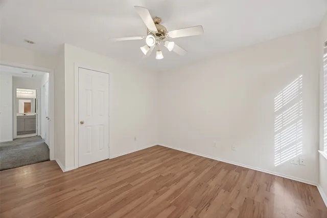 $2,000 | 2883 Lost Cove Court, Dickinson, TX 77539