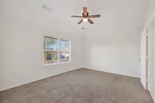 $2,000 | 2883 Lost Cove Court, Dickinson, TX 77539