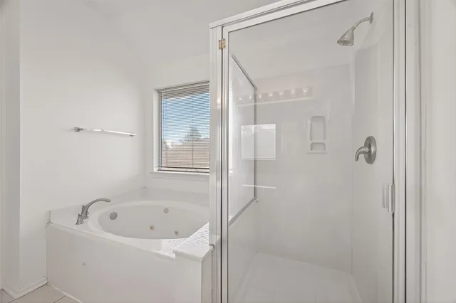 $2,000 | 2883 Lost Cove Court, Dickinson, TX 77539