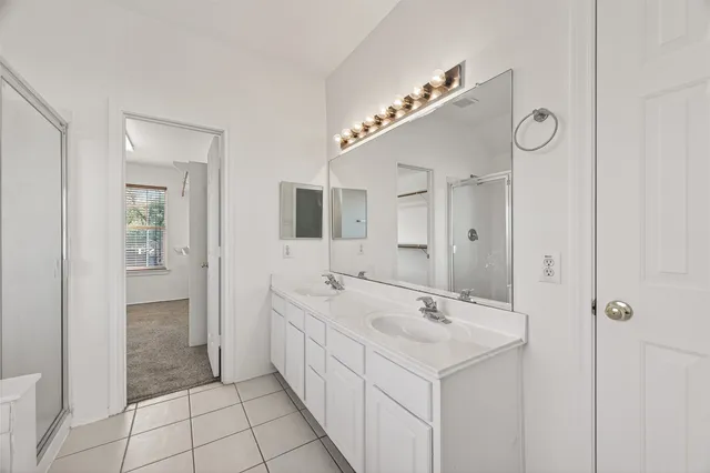 $2,000 | 2883 Lost Cove Court, Dickinson, TX 77539