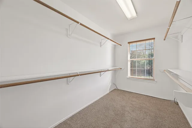 $2,000 | 2883 Lost Cove Court, Dickinson, TX 77539