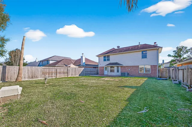 $2,000 | 2883 Lost Cove Court, Dickinson, TX 77539