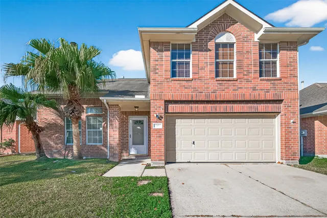 $2,000 | 2883 Lost Cove Court, Dickinson, TX 77539