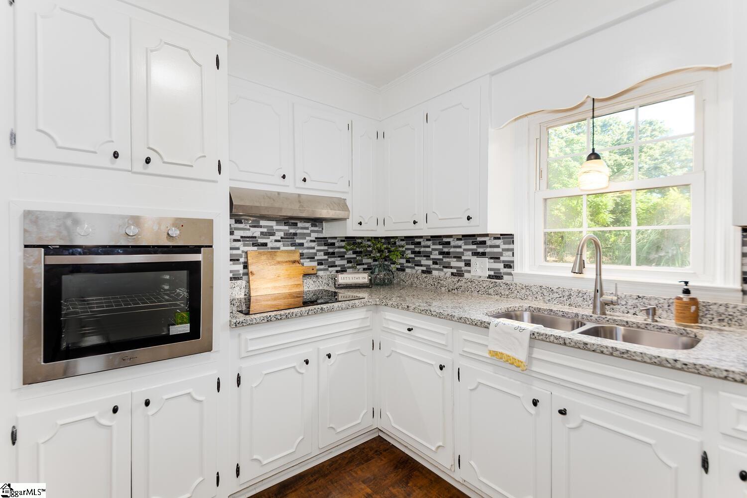 202 State Rd S-42-2623 Greer, SC 29651 - Photo 4 of 19 Gallery Image 4