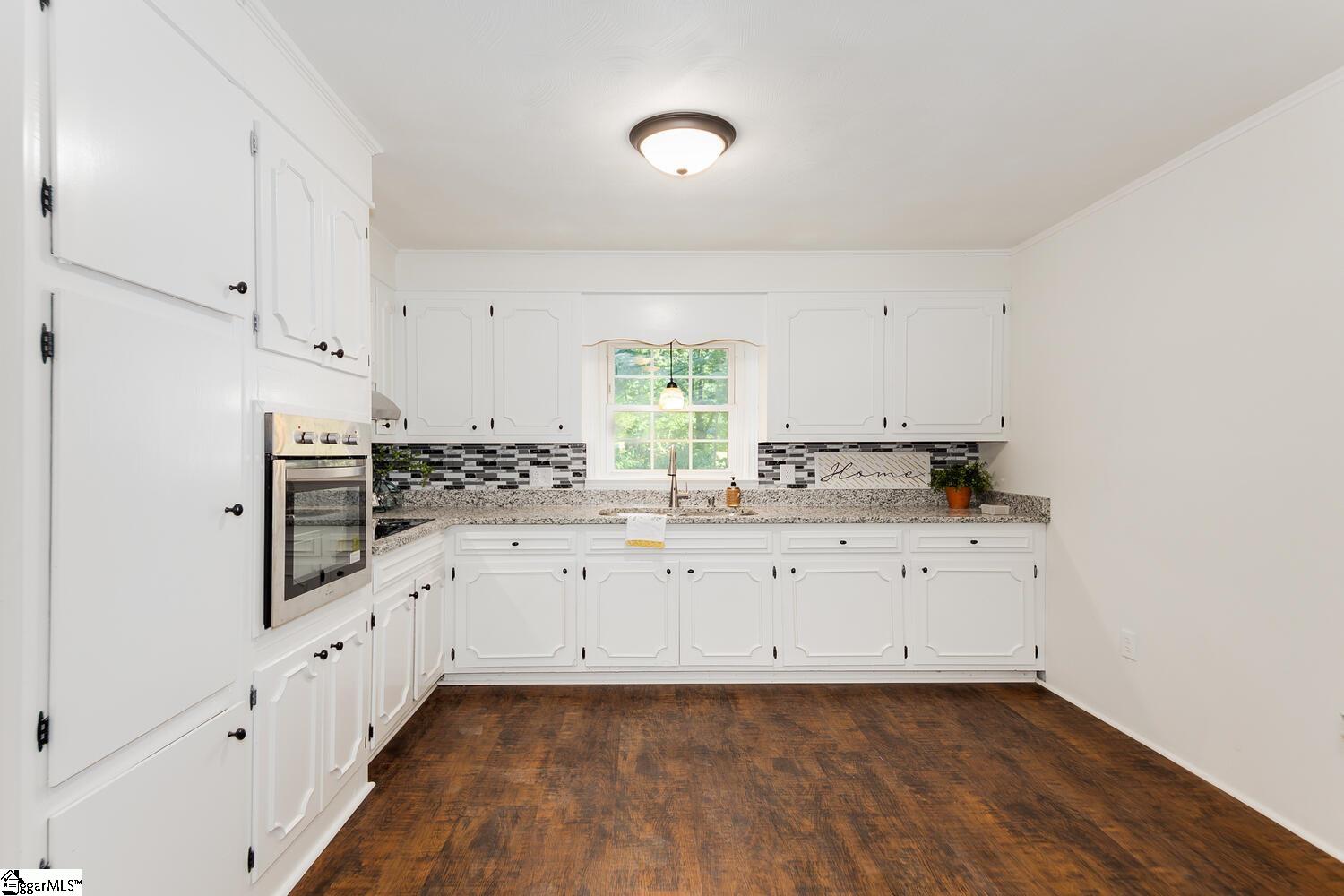 202 State Rd S-42-2623 Greer, SC 29651 - Photo 5 of 19 Gallery Image 5