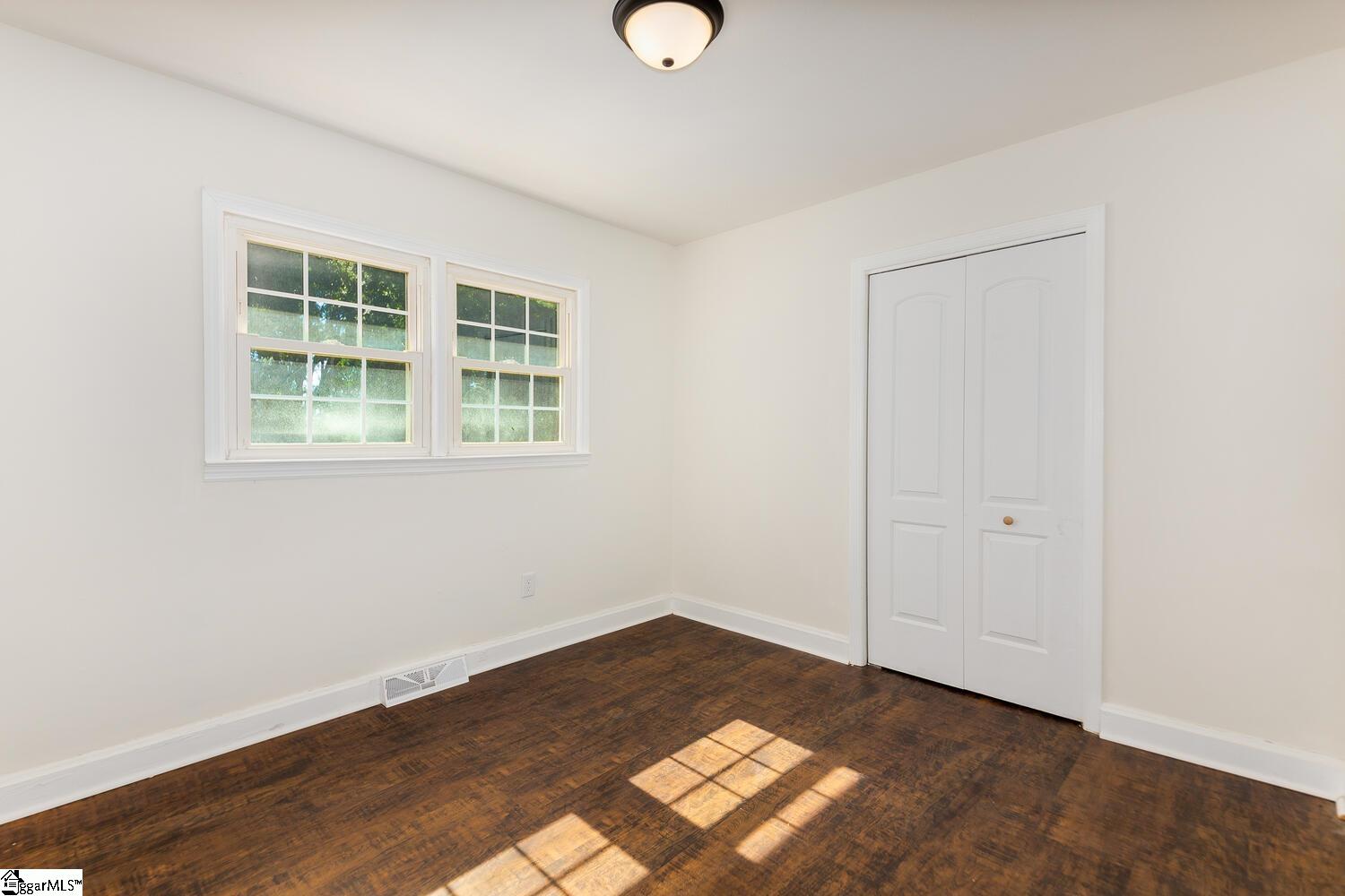 202 State Rd S-42-2623 Greer, SC 29651 - Photo 7 of 19 Gallery Image 7