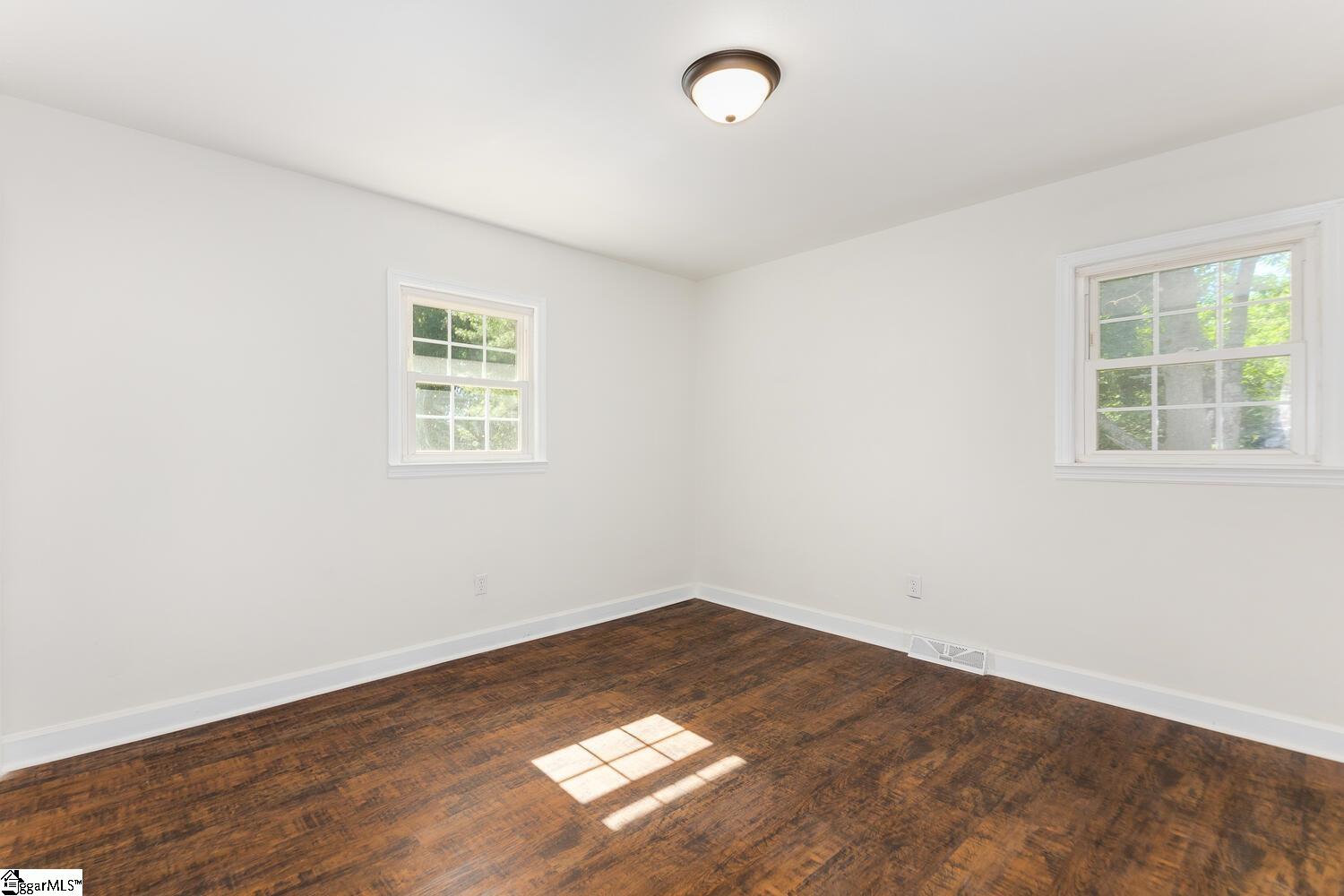 202 State Rd S-42-2623 Greer, SC 29651 - Photo 8 of 19 Gallery Image 8