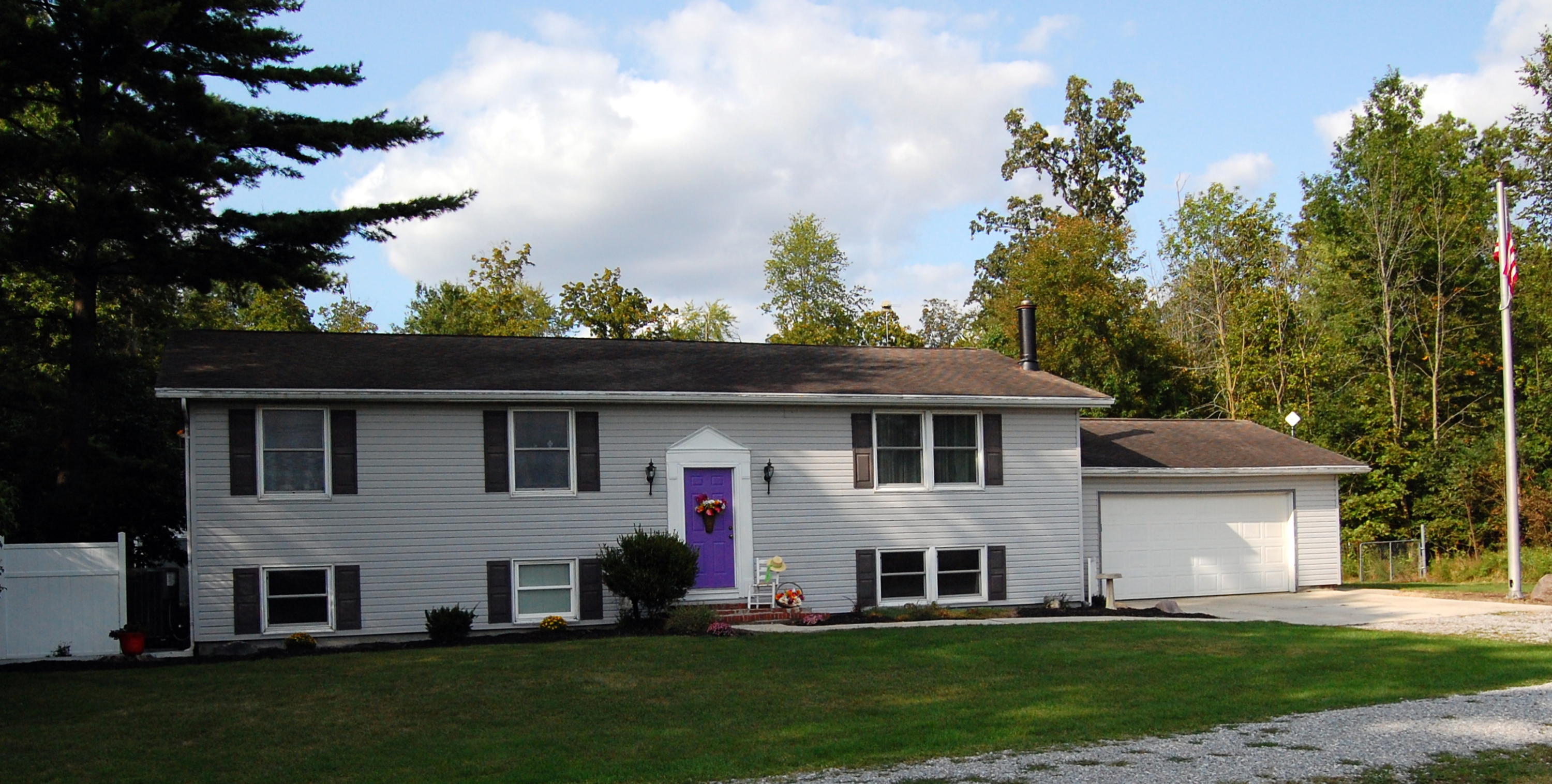 8447 Davis Road Celina, OH 45822 - Photo 2 of 30 Gallery Image 2