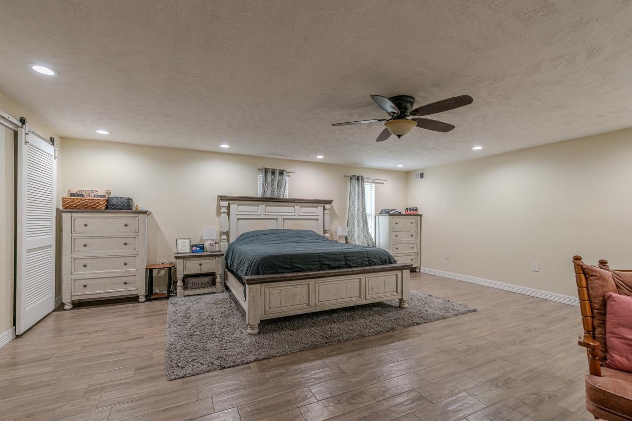 7050 Guess Road Beaumont, TX 77708 - Photo 20 of 50 Gallery Image 20