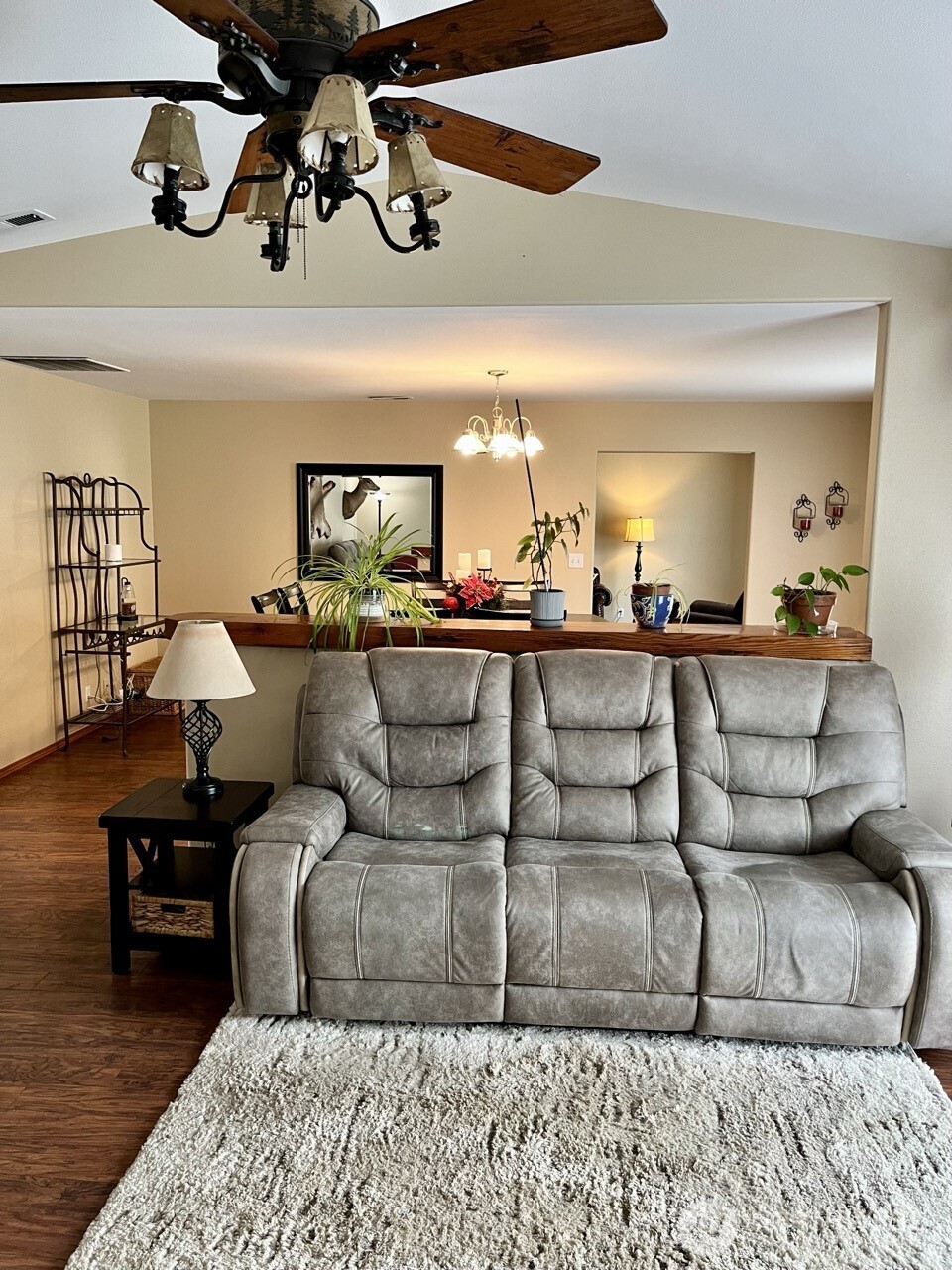 1369 SR 6 Chehalis, WA 98532 - Photo 25 of 39 a living room with furniture and a wooden floor