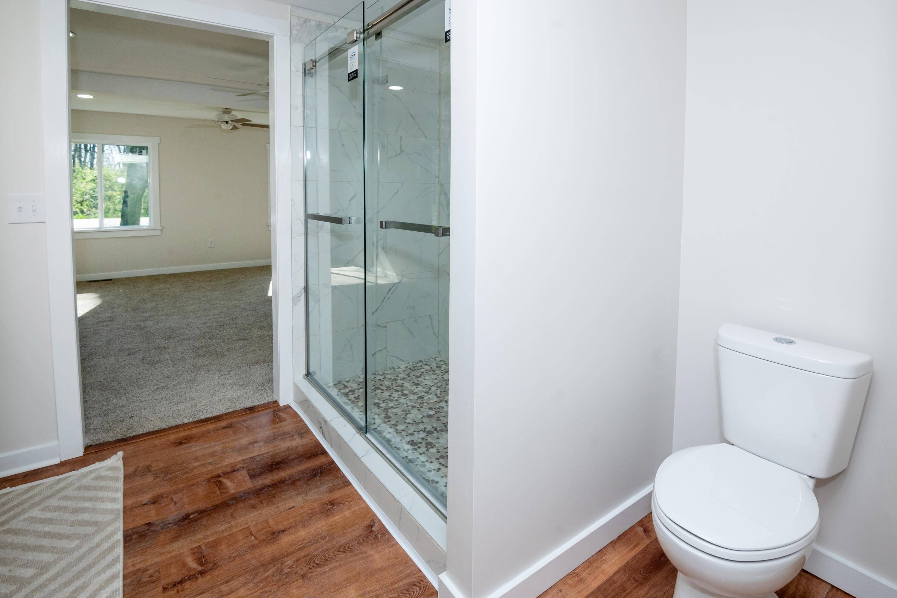 1372 Barron Lake Road Niles, MI 49120 - Photo 21 of 36 Shower