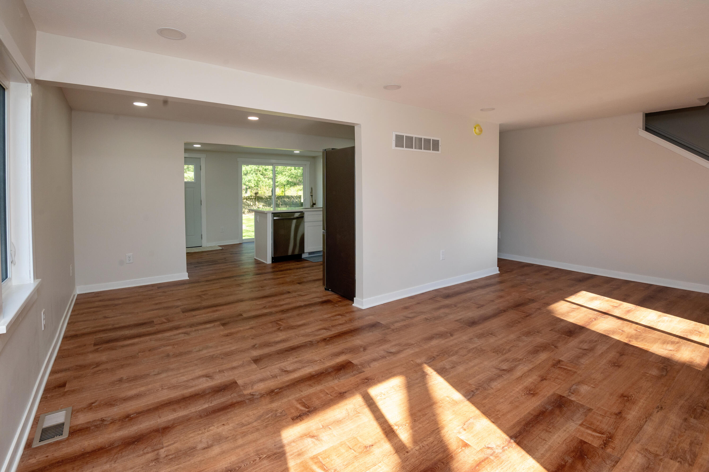1372 Barron Lake Road Niles, MI 49120 - Photo 8 of 36 LR3