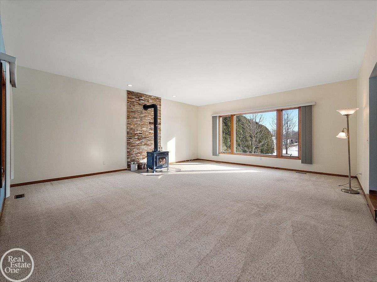 7487 Shea Road Marine City, MI 48039 - Photo 17 of 76 50166003-78b799f4-aecd-4157-8eea-8ce7cf31ab63.JPG