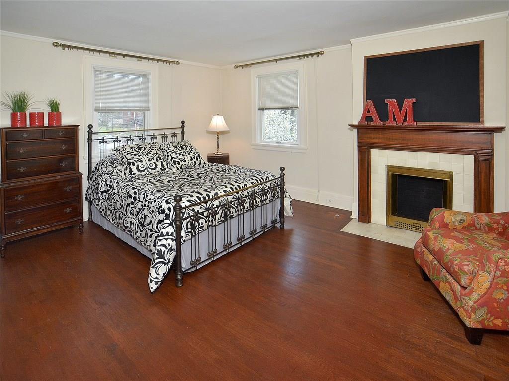 922 West Waldheim Road Fox Chapel, PA 15215 - Photo 21 of 25 Gallery Image 21