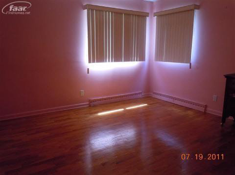 360 West River Road Flushing, MI 48433 - Photo 7 of 18 20166215-6.JPG
