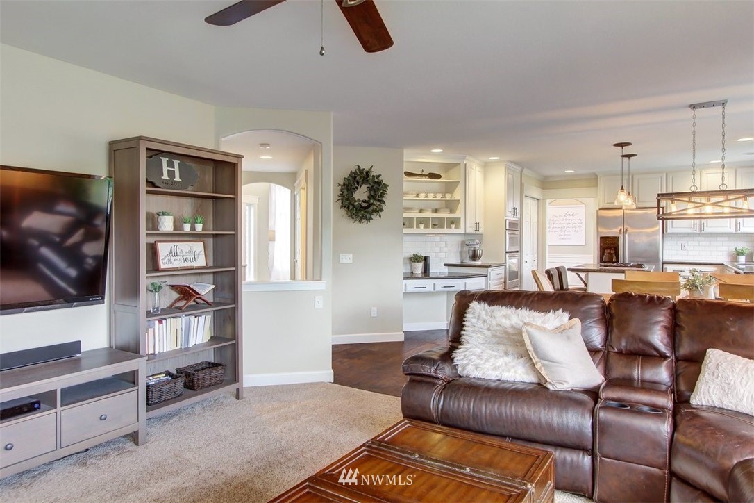 19006 33rd Avenue Southeast Bothell, WA 98012 - Photo 13 of 30 Gallery Image 13