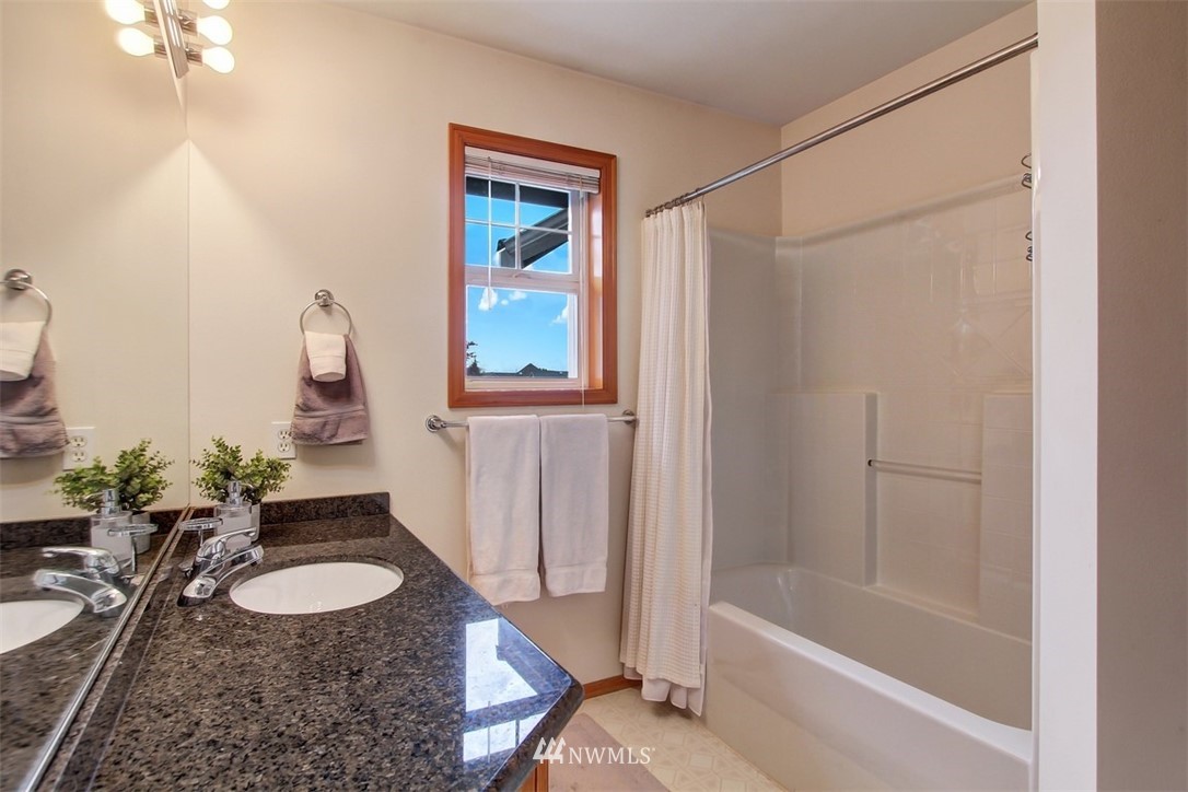19006 33rd Avenue Southeast Bothell, WA 98012 - Photo 28 of 30 Gallery Image 28