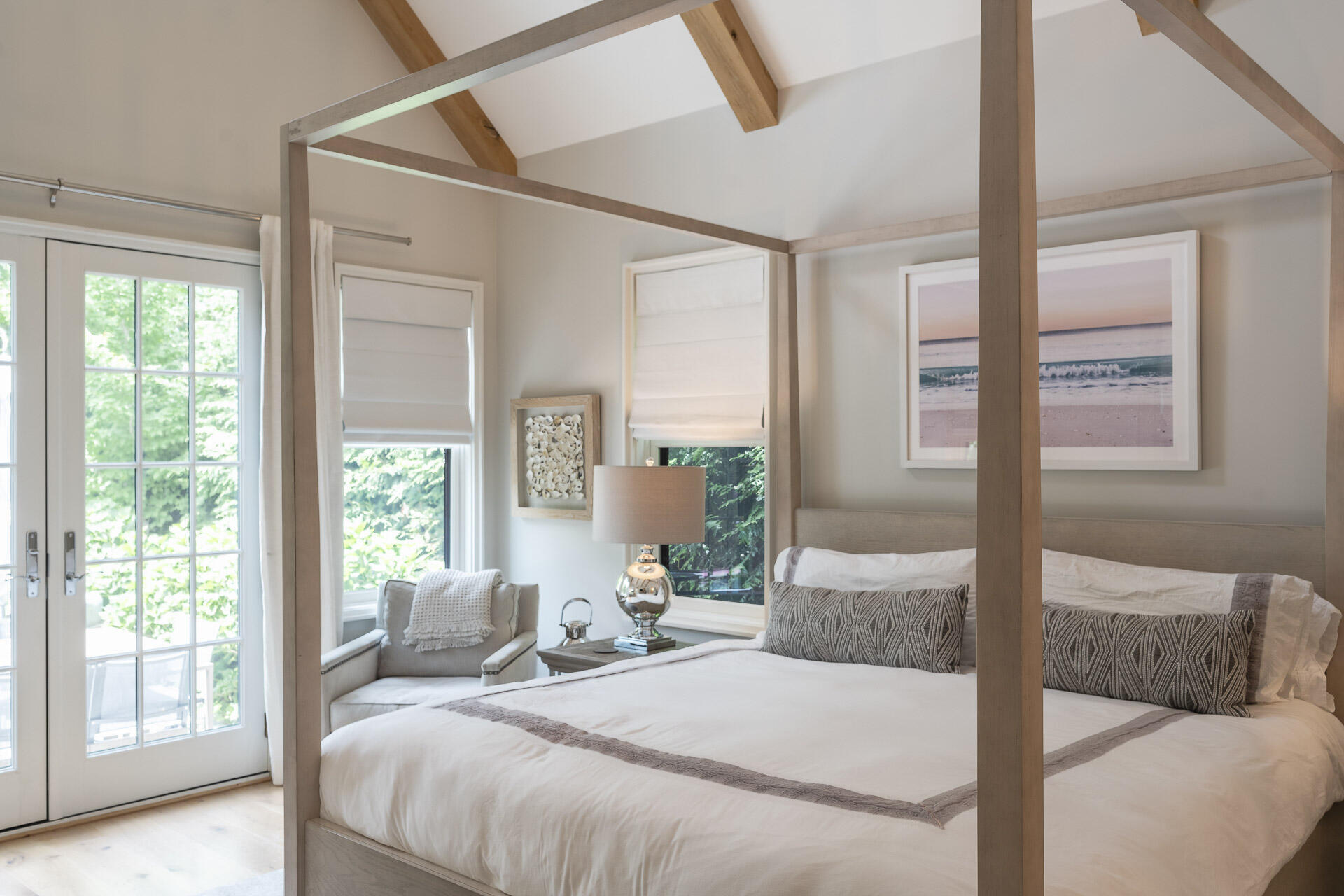 9 B Pilgrim Road Nantucket, MA 02554 - Photo 13 of 42 9B Pilgrim 13