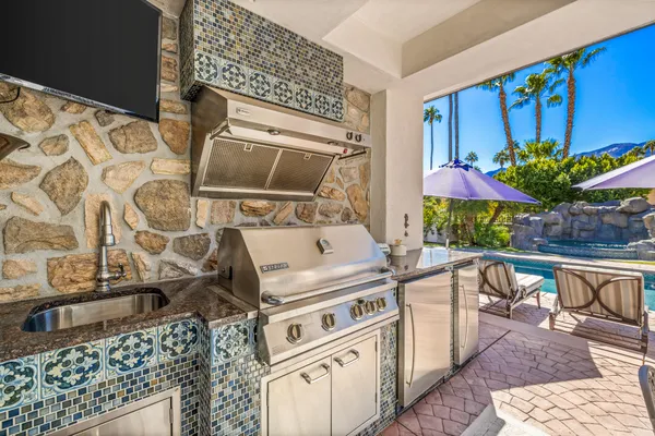 $4,499,000 | 3330 Andreas Hills Drive, Palm Springs, CA 92264