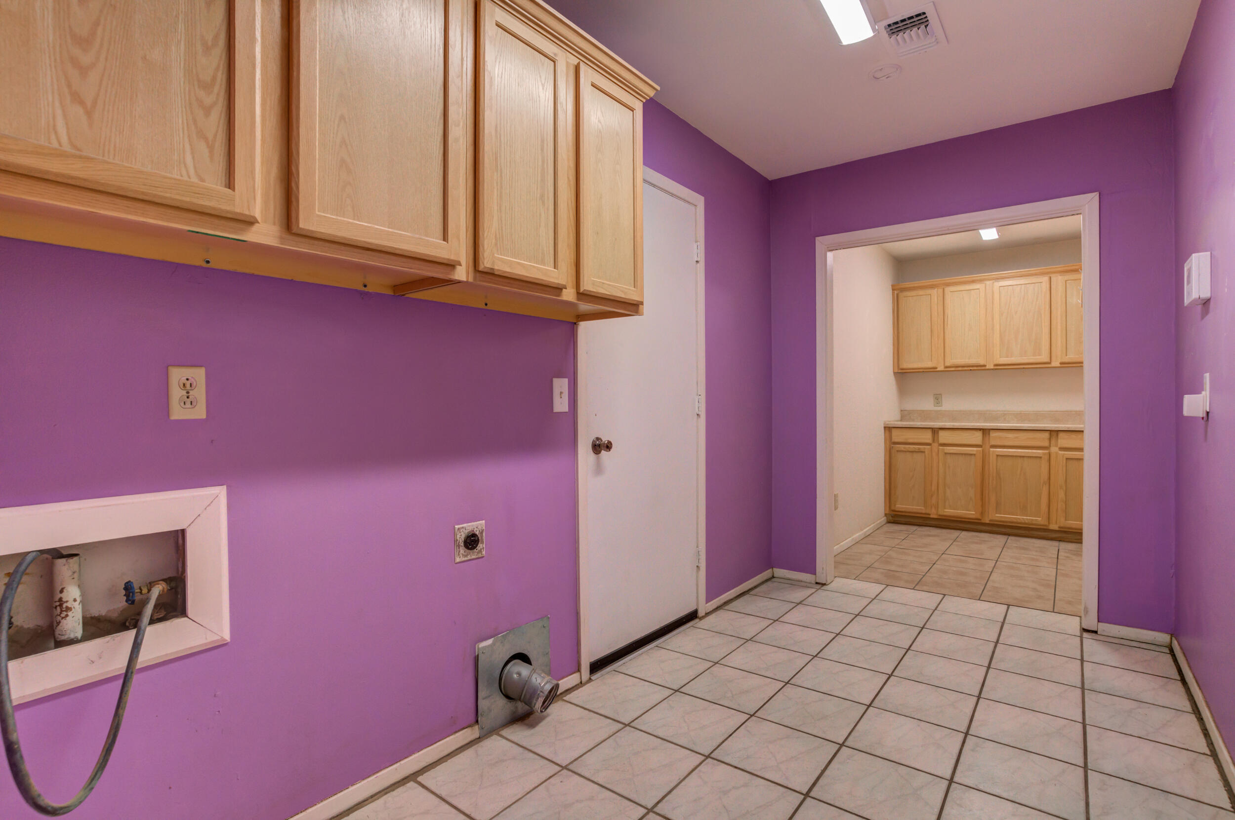 4202 52nd Street Lubbock, TX 79413 - Photo 12 of 23 Laundry 1
