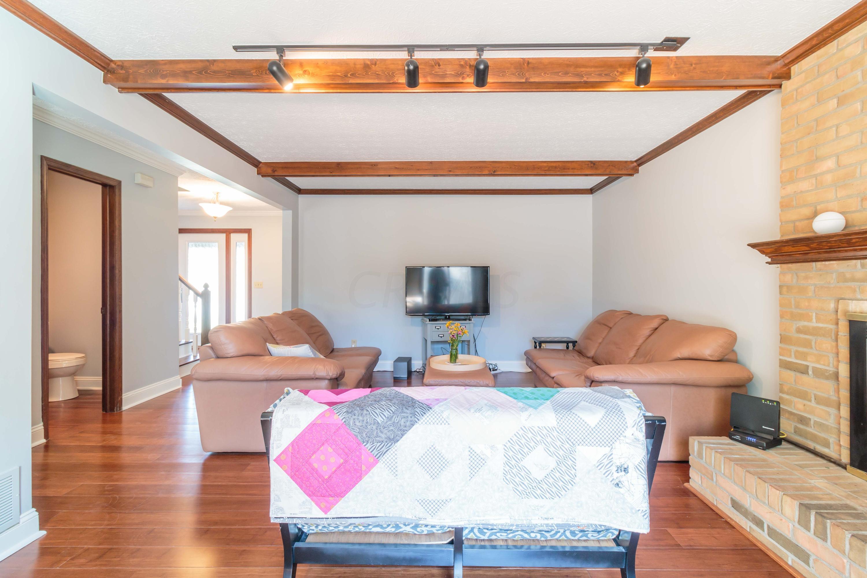 5313 Roscommon Road Dublin, OH 43017 - Photo 11 of 46 Gallery Image 11