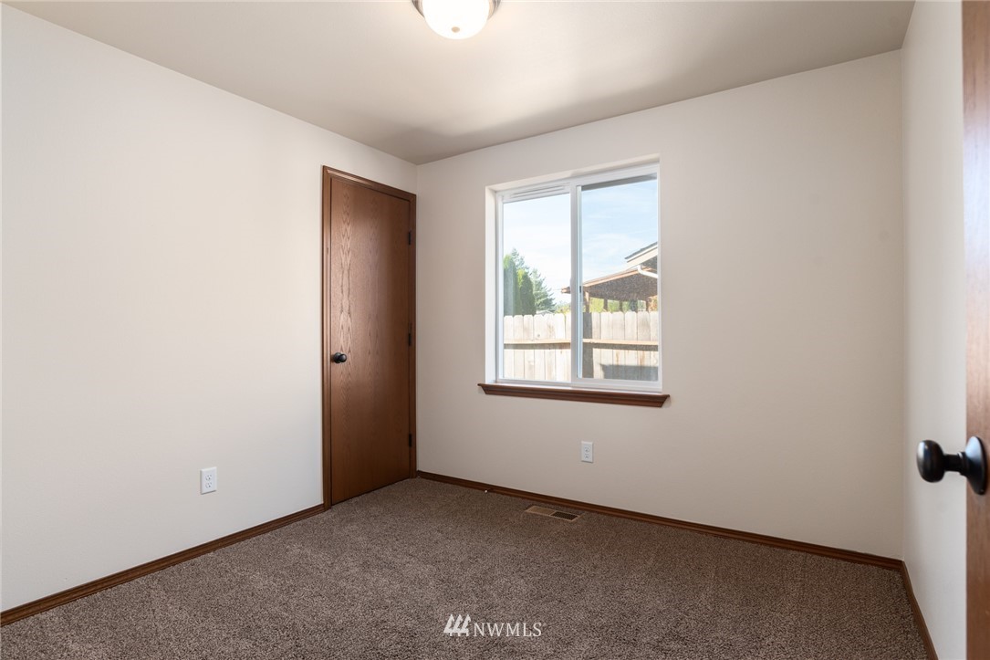 515 East Jones Road Sedro-Woolley, WA 98284 - Photo 16 of 25 Gallery Image 16