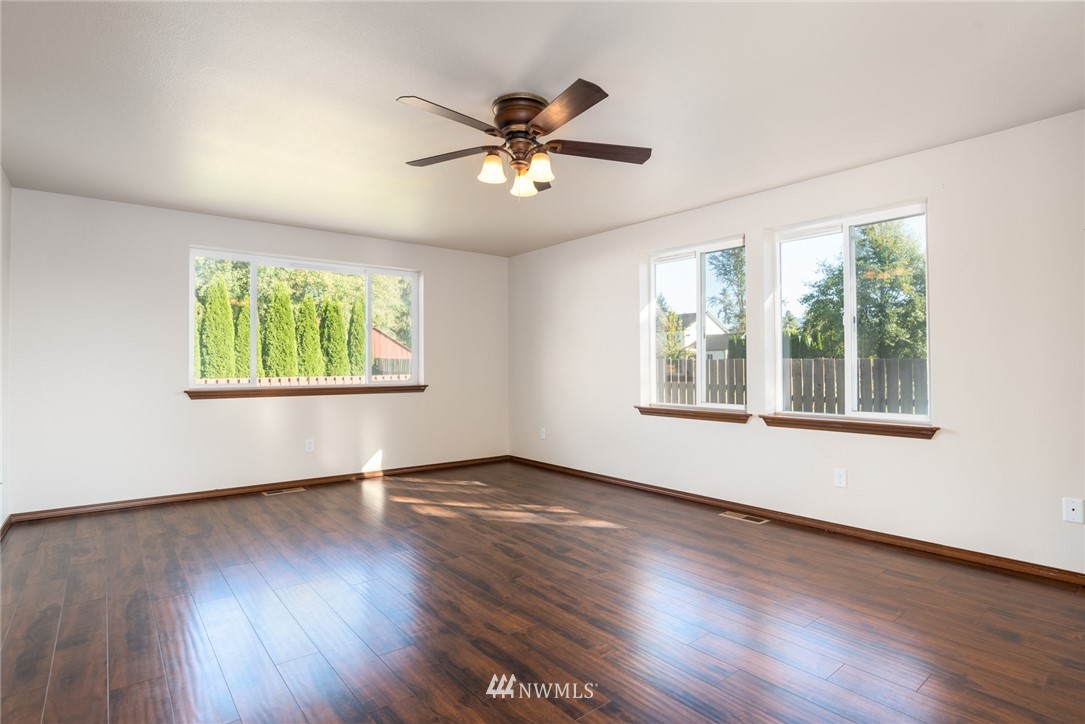 515 East Jones Road Sedro-Woolley, WA 98284 - Photo 6 of 25 Gallery Image 6