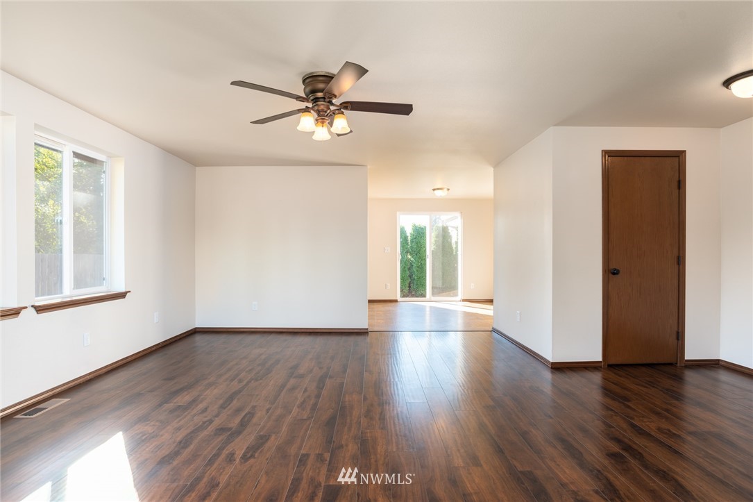515 East Jones Road Sedro-Woolley, WA 98284 - Photo 8 of 25 Gallery Image 8