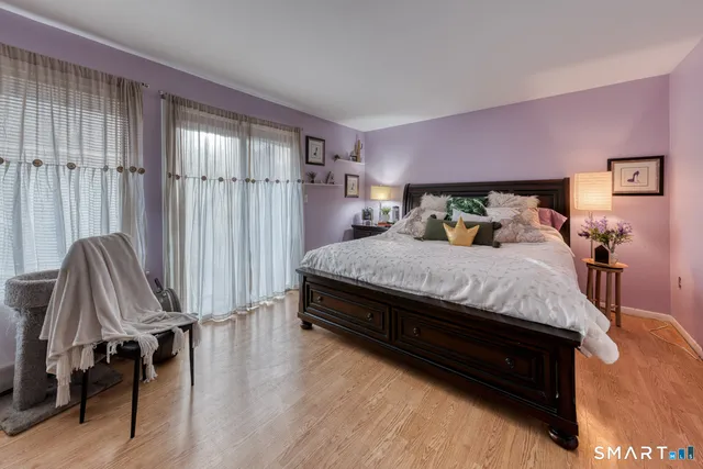 $229,900 | 17 Hemlock Court, Unit 17, Cromwell, CT 06416