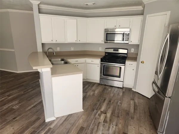 $1,850 | 20123 Beechview Lane, Katy, TX 77449