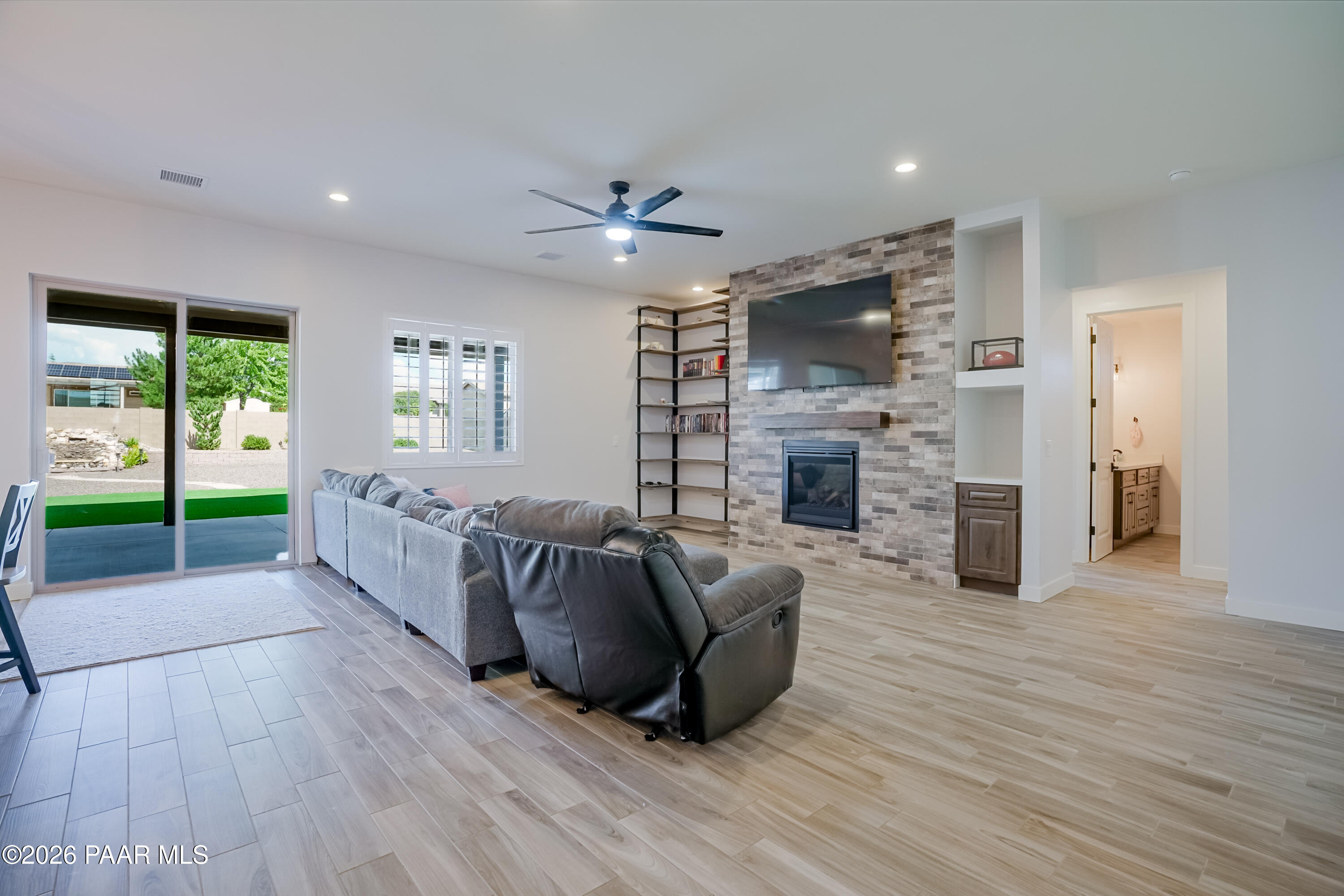 8705 Roughrider Road Prescott Valley, AZ 86315 - Photo 6 of 38 Living Room 1