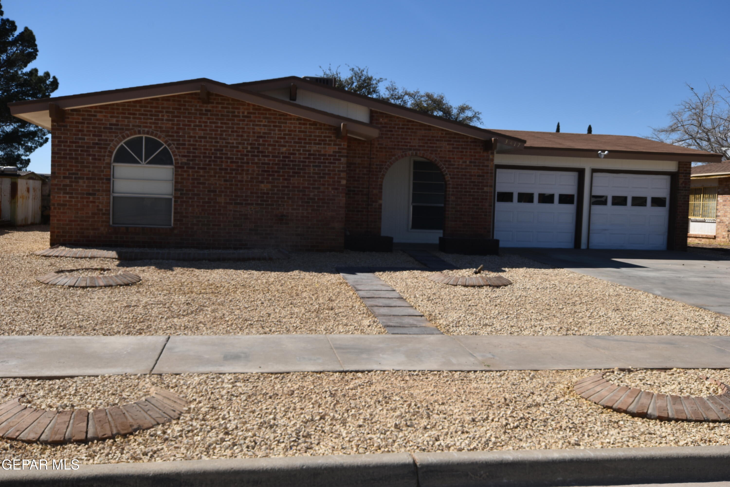 3417 Guthrie Street El Paso, TX 79935 - Photo 1 of 20 DSC_0073